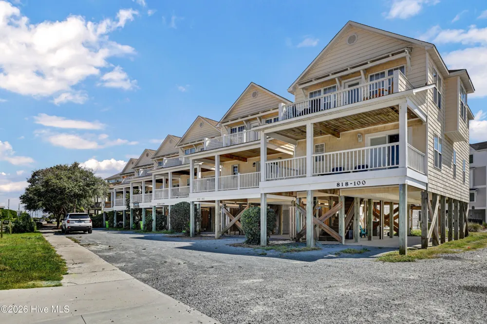 818 New River Drive #102 Surf City, NC 28445