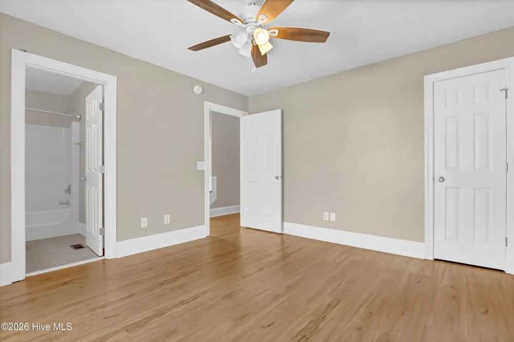 818 New River Drive #102 Surf City, NC 28445
