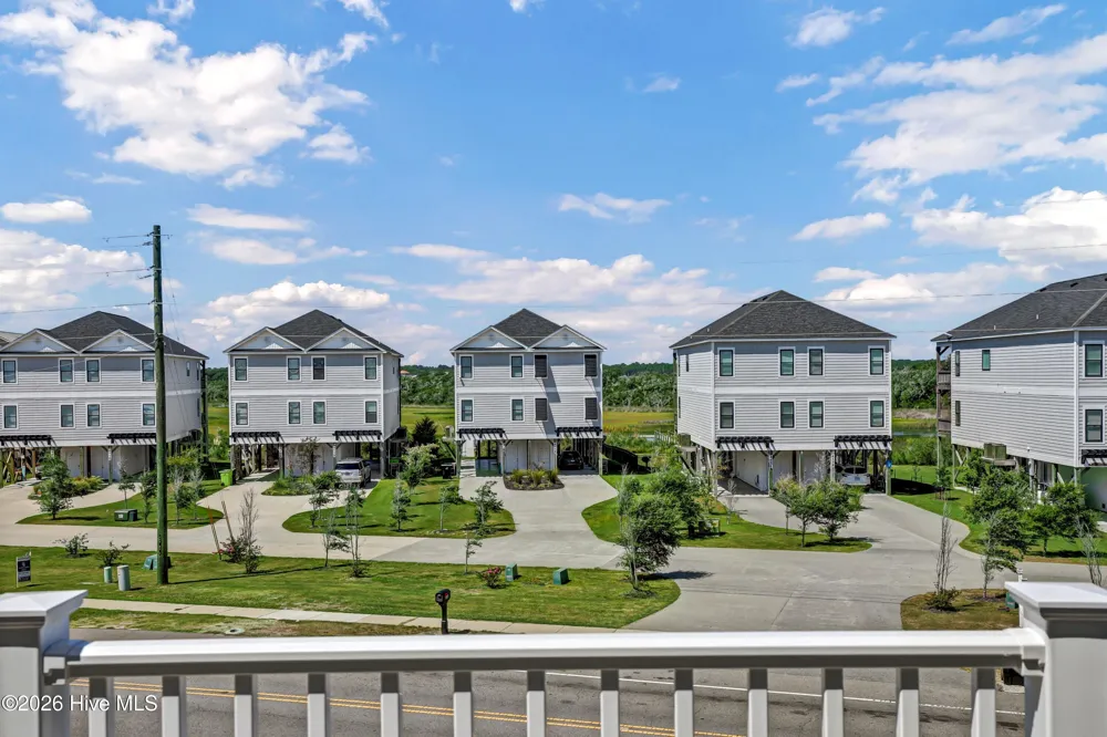 818 New River Drive #102 Surf City, NC 28445