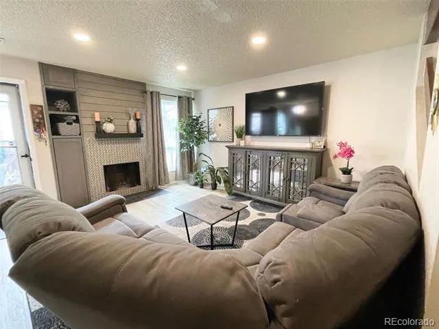 7373 W Florida Avenue #2C Lakewood, CO 80232