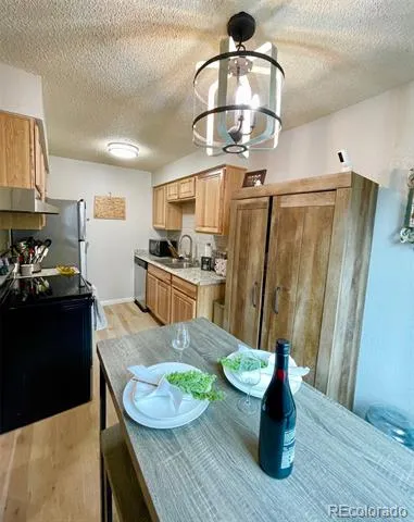 7373 W Florida Avenue #2C Lakewood, CO 80232