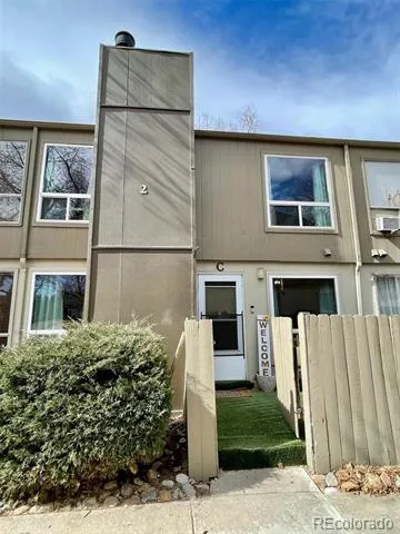 7373 W Florida Avenue #2C Lakewood, CO 80232