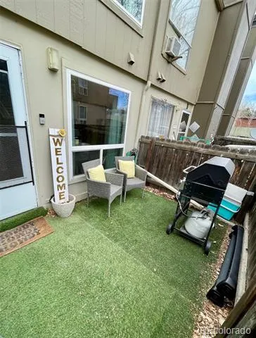 7373 W Florida Avenue #2C Lakewood, CO 80232
