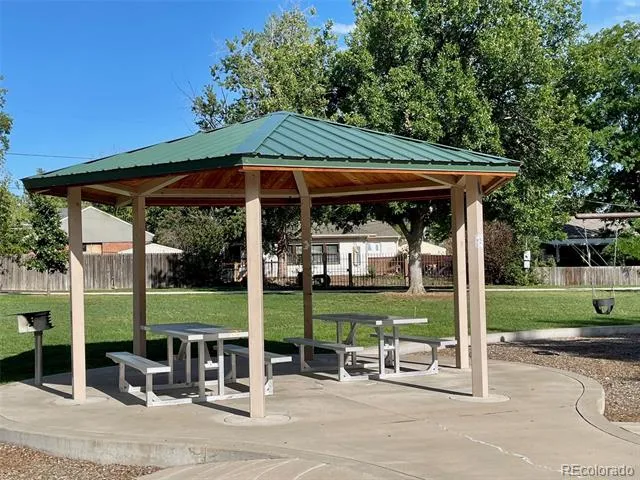 7373 W Florida Avenue #2C Lakewood, CO 80232