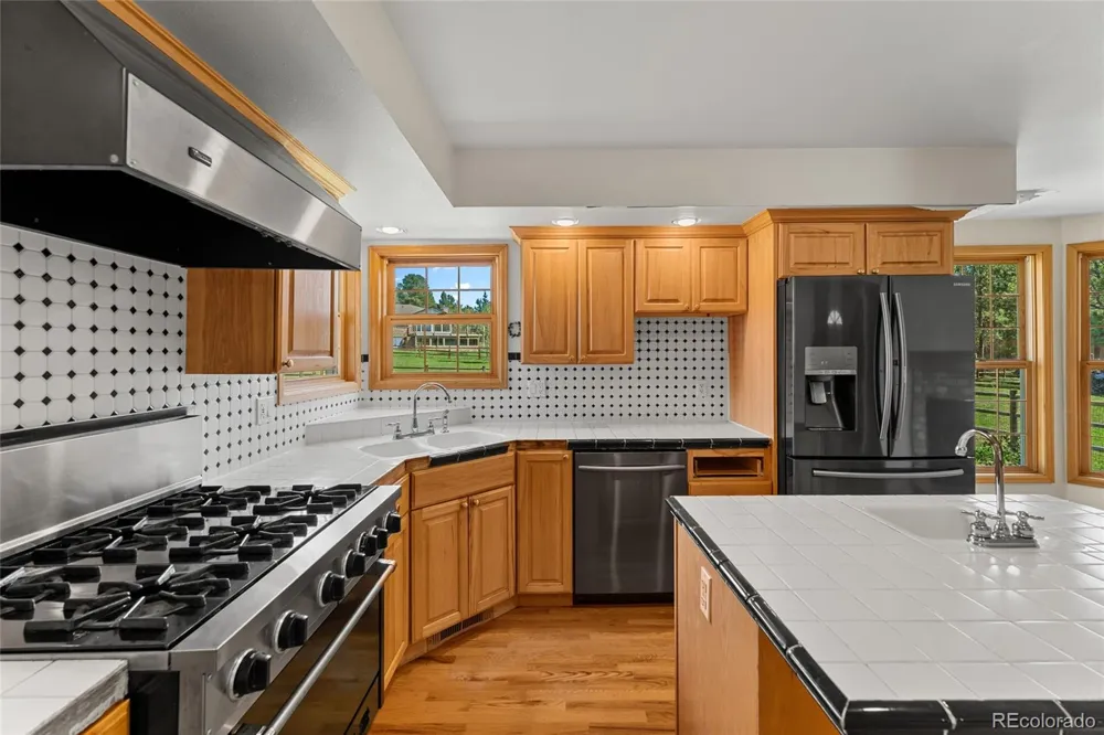 18465 Sloan Lane Monument, CO 80132