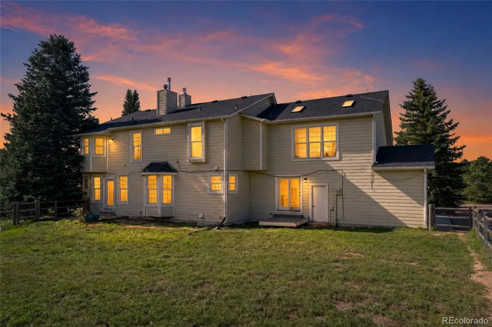 18465 Sloan Lane Monument, CO 80132