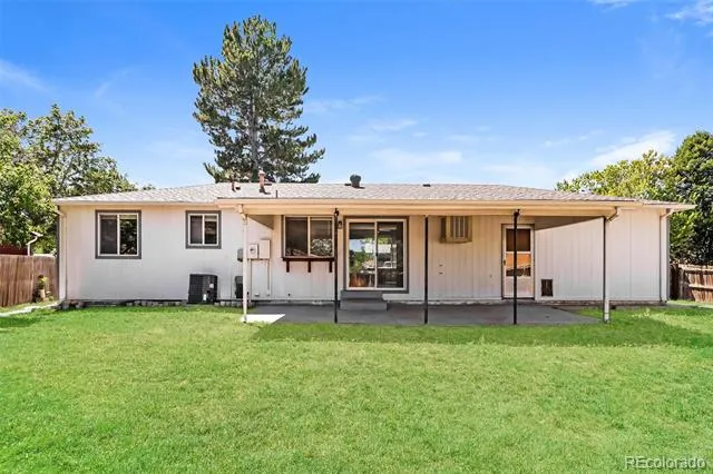 16307 E Brunswick Place Aurora, CO 80013
