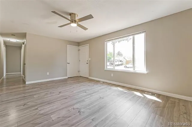 16307 E Brunswick Place Aurora, CO 80013