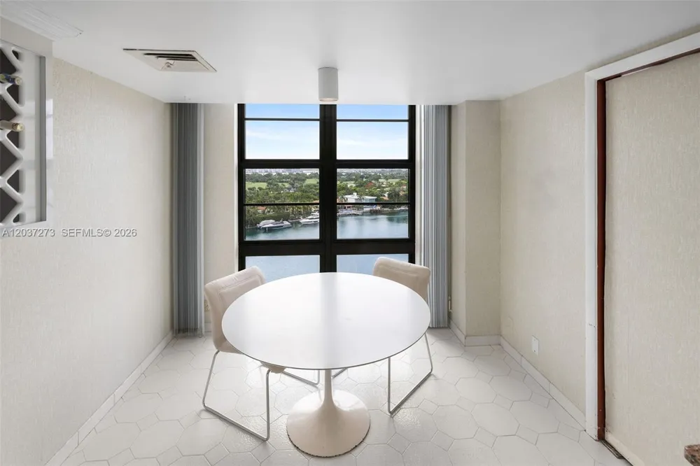 5500 Collins Ave #1401 Miami Beach, FL 33140