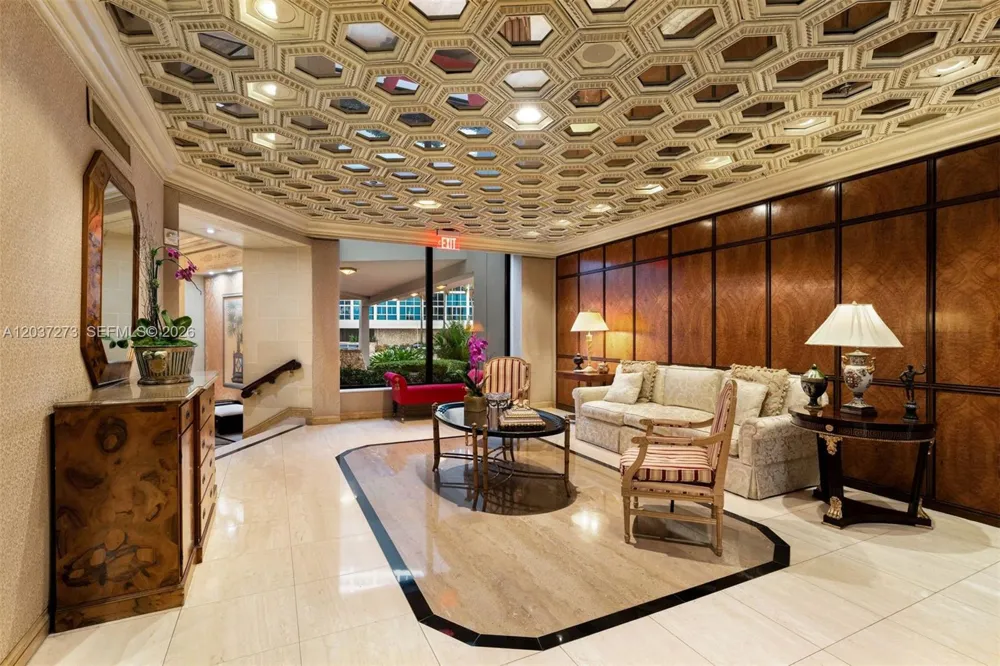 5500 Collins Ave #1401 Miami Beach, FL 33140