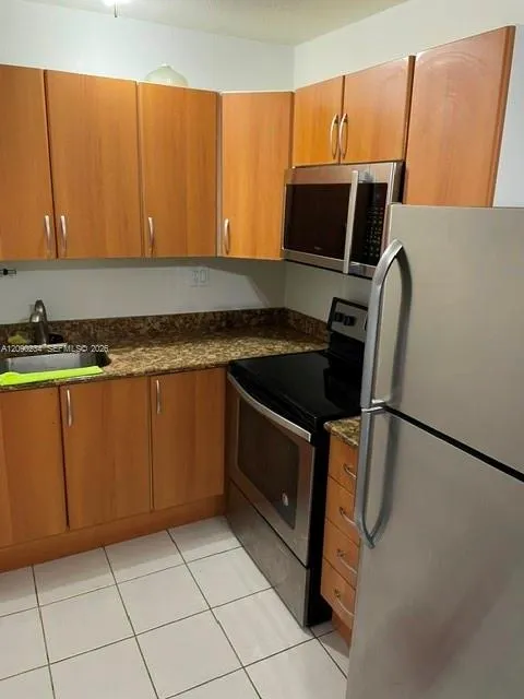 4444 SW 67th Ave #20