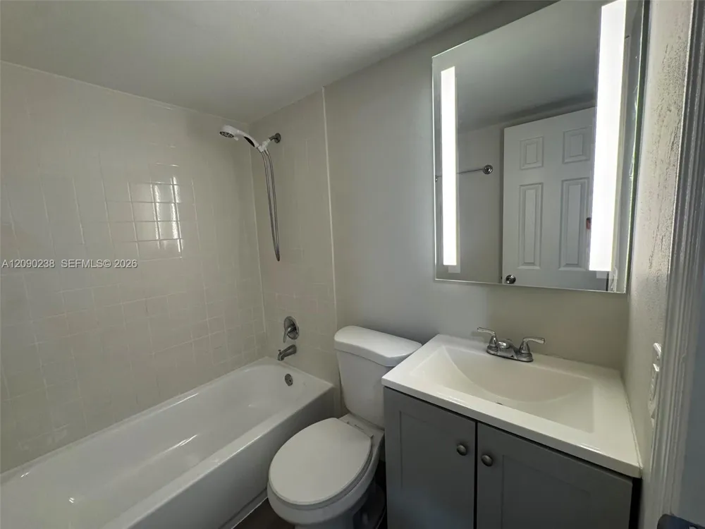 1345 W 28th St #2 Hialeah, FL 33010