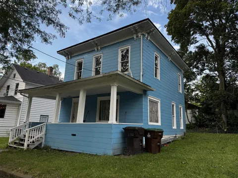 609 Ionia Street