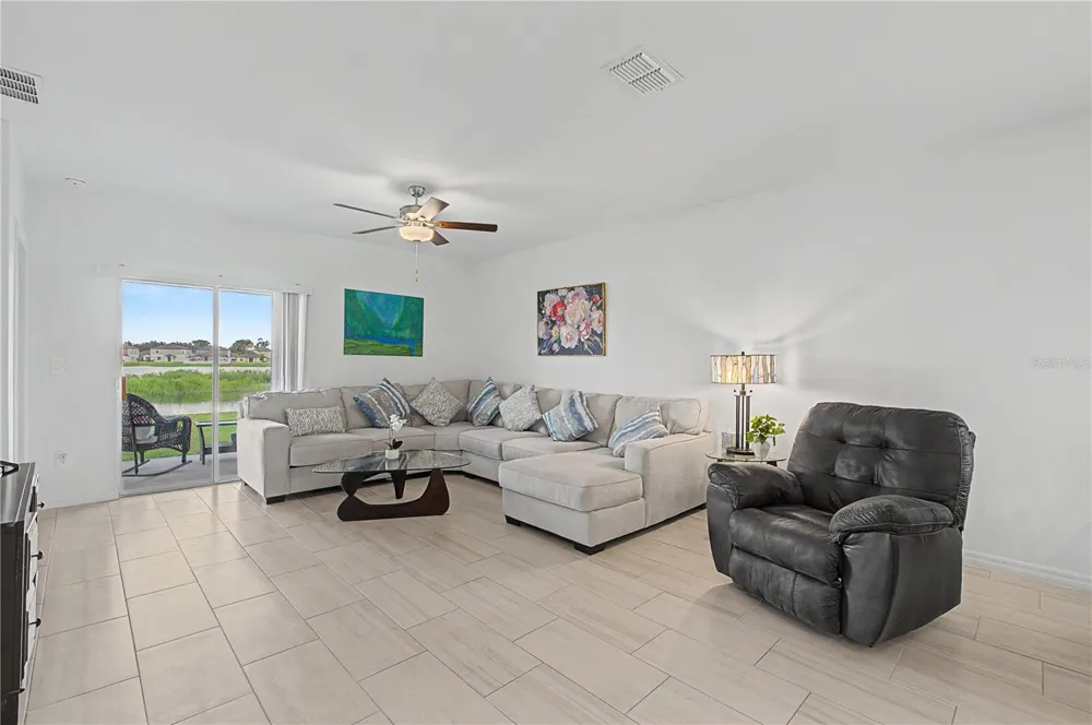 3640 NATURAL TRACE STREET Plant City, FL 33565