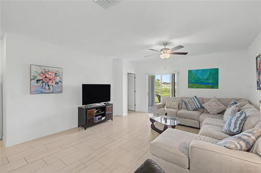 3640 NATURAL TRACE STREET Plant City, FL 33565