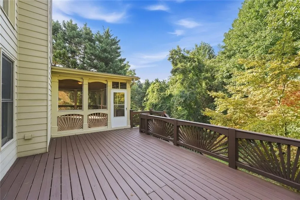 2090 Misty Oaks Drive Buford, GA 30519