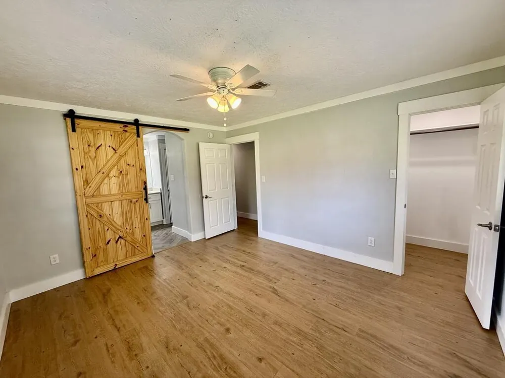 305 E Pine Street Kirbyville, TX 75956