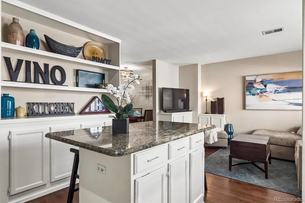 475 Columbine Street Denver, CO 80206