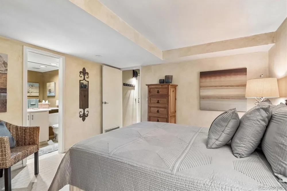 475 Columbine Street Denver, CO 80206