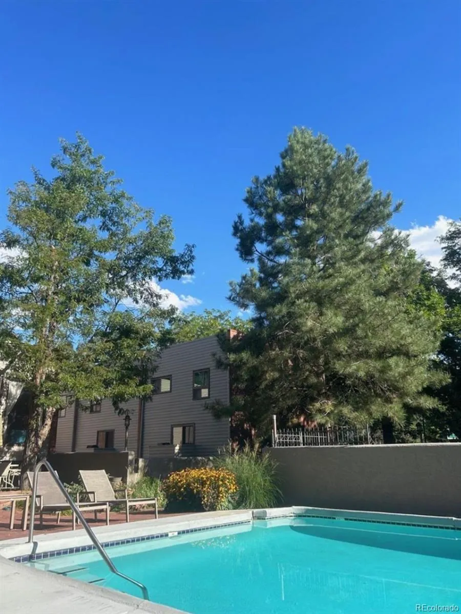 475 Columbine Street Denver, CO 80206