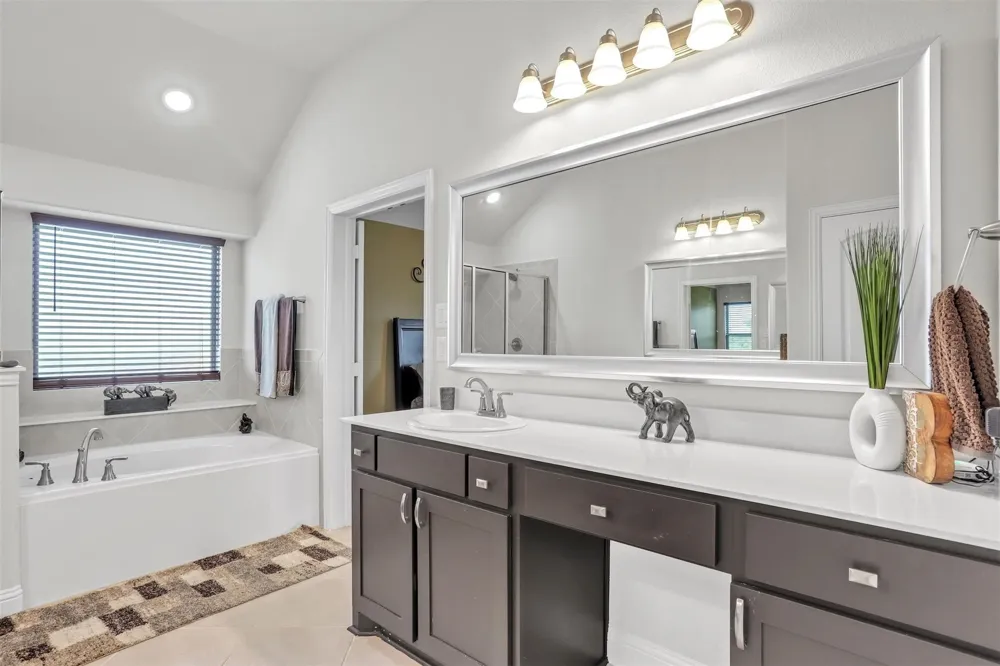 532 Firethorn Drive Royse City, TX 75189