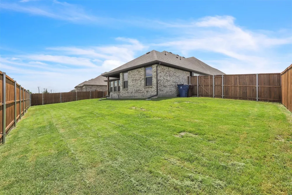 532 Firethorn Drive Royse City, TX 75189