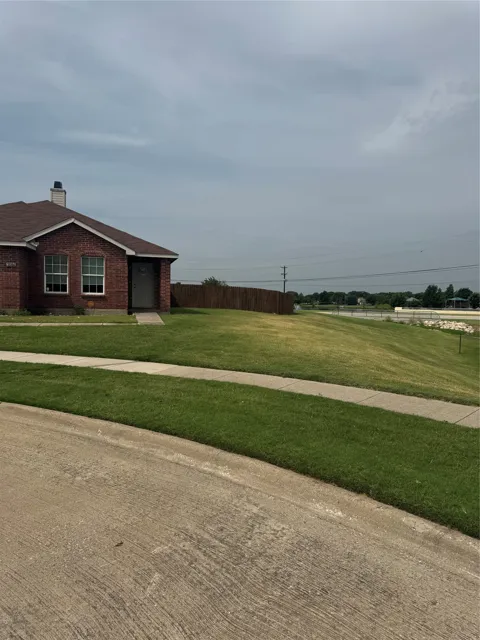 2806 Lonesome Trail