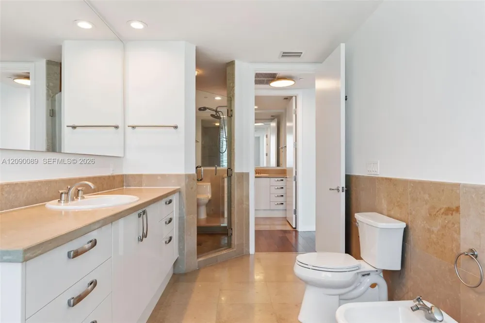 5959 Collins Ave #1101 Miami Beach, FL 33140