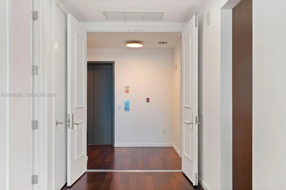 5959 Collins Ave #1101 Miami Beach, FL 33140