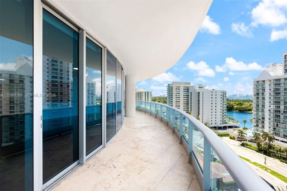 5959 Collins Ave #1101 Miami Beach, FL 33140