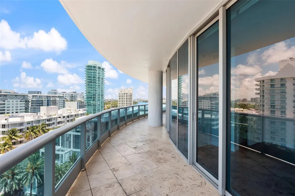 5959 Collins Ave #1101 Miami Beach, FL 33140