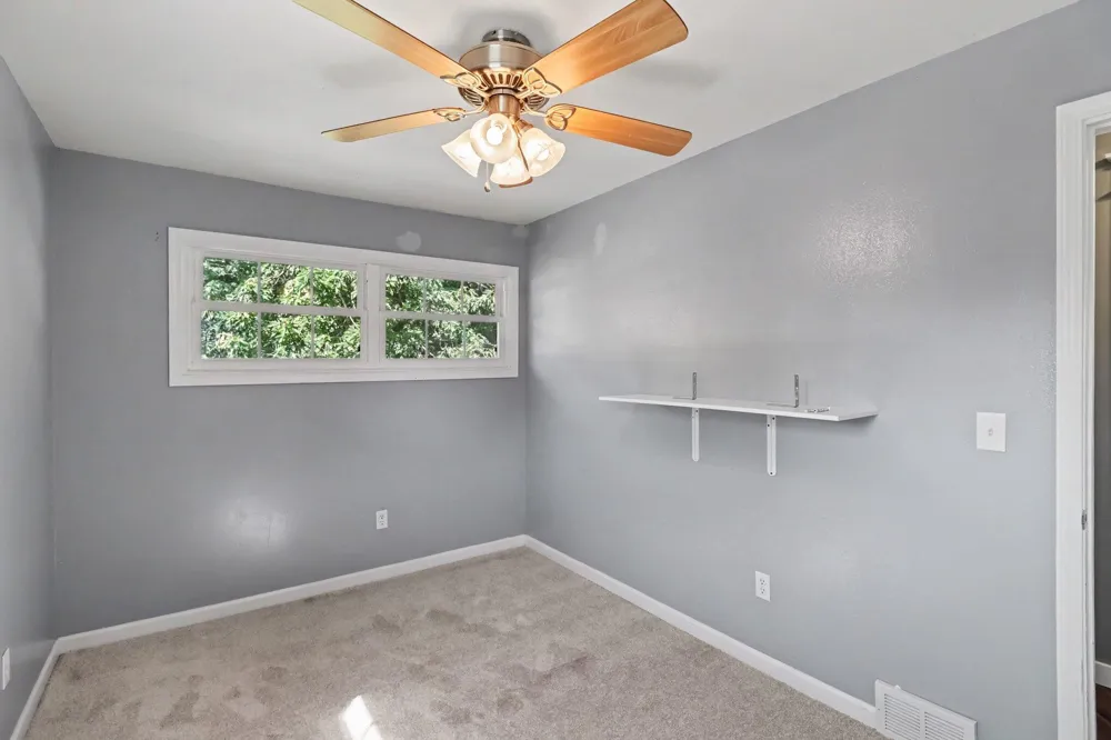 5227 Hoag Road Battle Creek, MI 49015