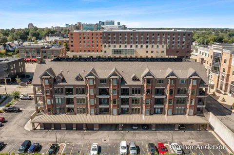 430 Union Avenue NE #310