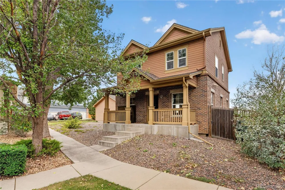 23341 E Saratoga Circle Aurora, CO 80016