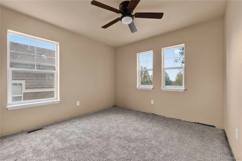 23341 E Saratoga Circle Aurora, CO 80016