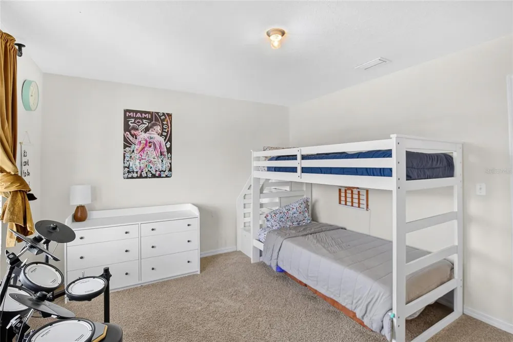 8219 BILSTON VILLAGE LANE Gibsonton, FL 33534
