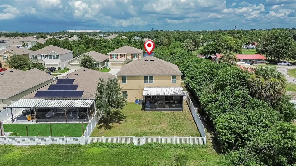 8219 BILSTON VILLAGE LANE Gibsonton, FL 33534