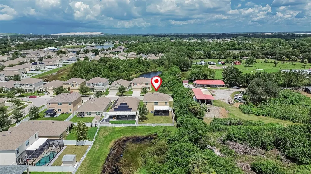8219 BILSTON VILLAGE LANE Gibsonton, FL 33534