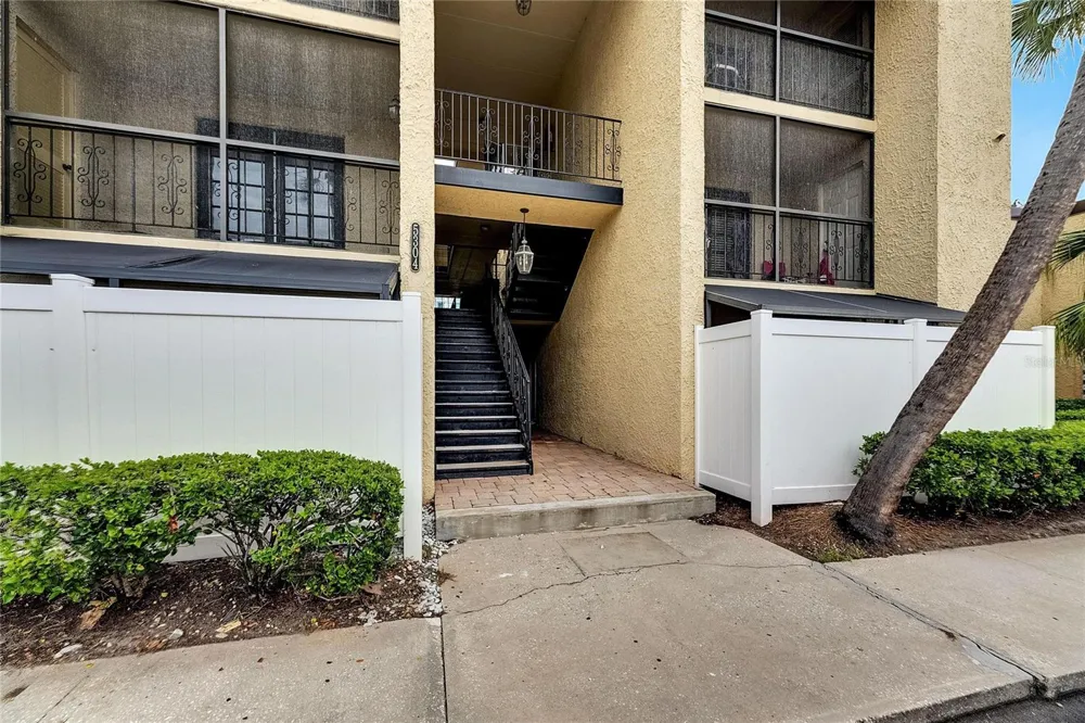 5304 W KENNEDY BOULEVARD #106 Tampa, FL 33609