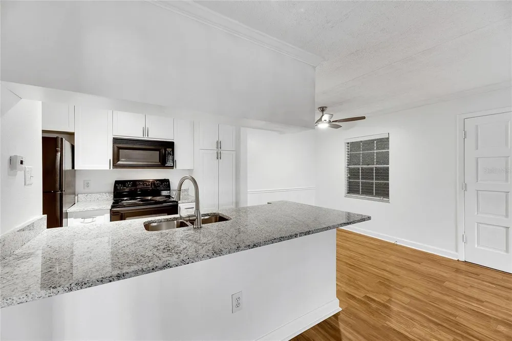 5304 W KENNEDY BOULEVARD #106 Tampa, FL 33609