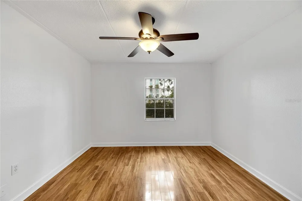 5304 W KENNEDY BOULEVARD #106 Tampa, FL 33609