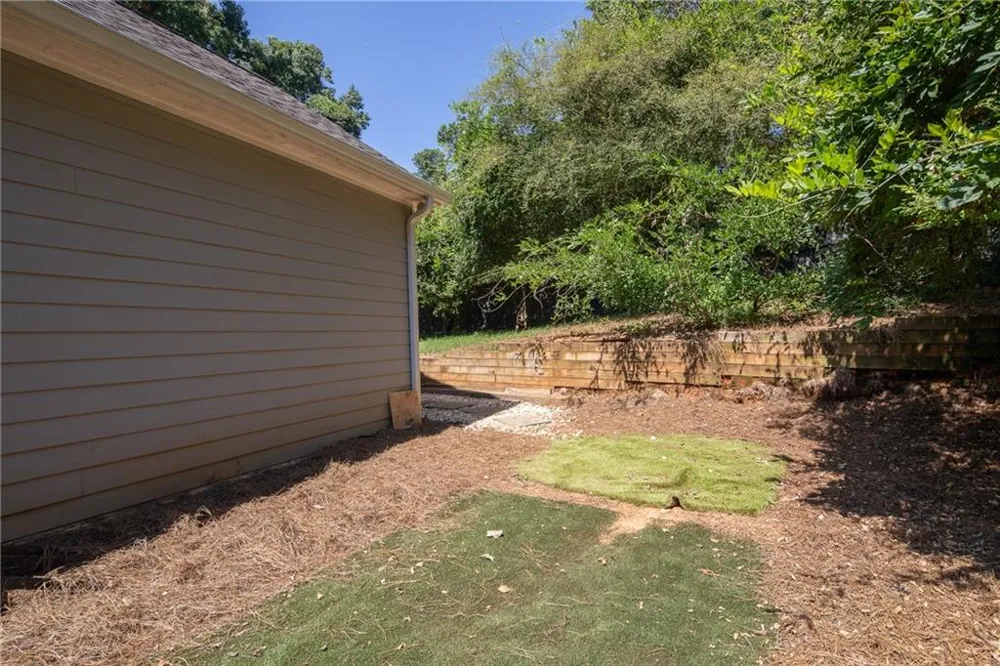 2188 Loring Court Decatur, GA 30032