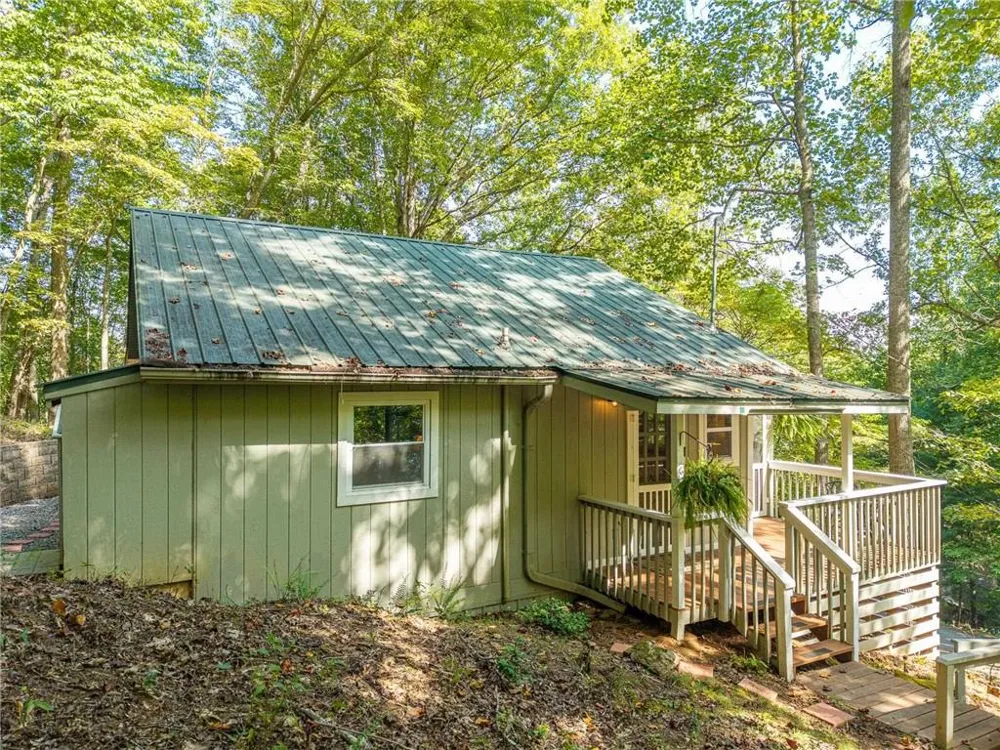 767 Robertson Circle Blairsville, GA 30512