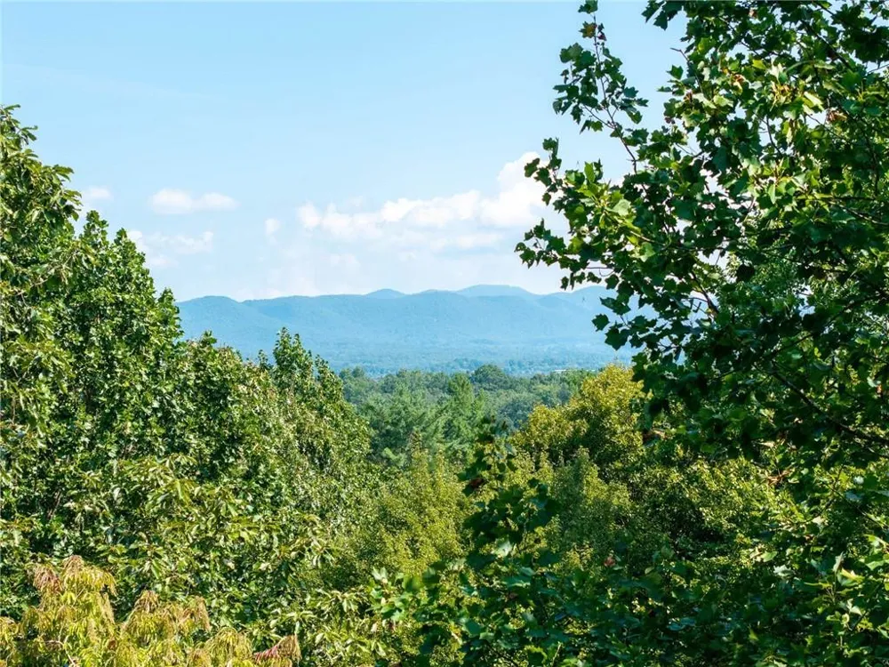 767 Robertson Circle Blairsville, GA 30512