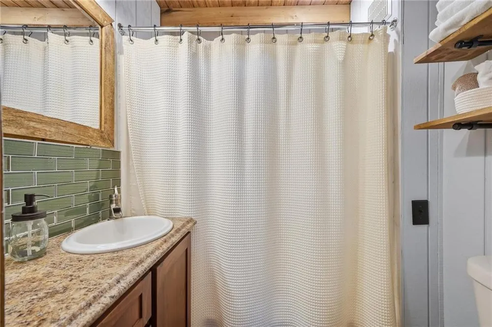767 Robertson Circle Blairsville, GA 30512