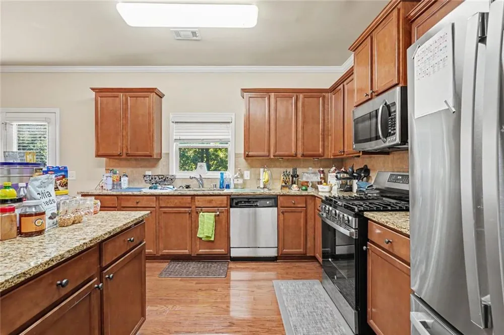 1913 Avondale Court Locust Grove, GA 30248