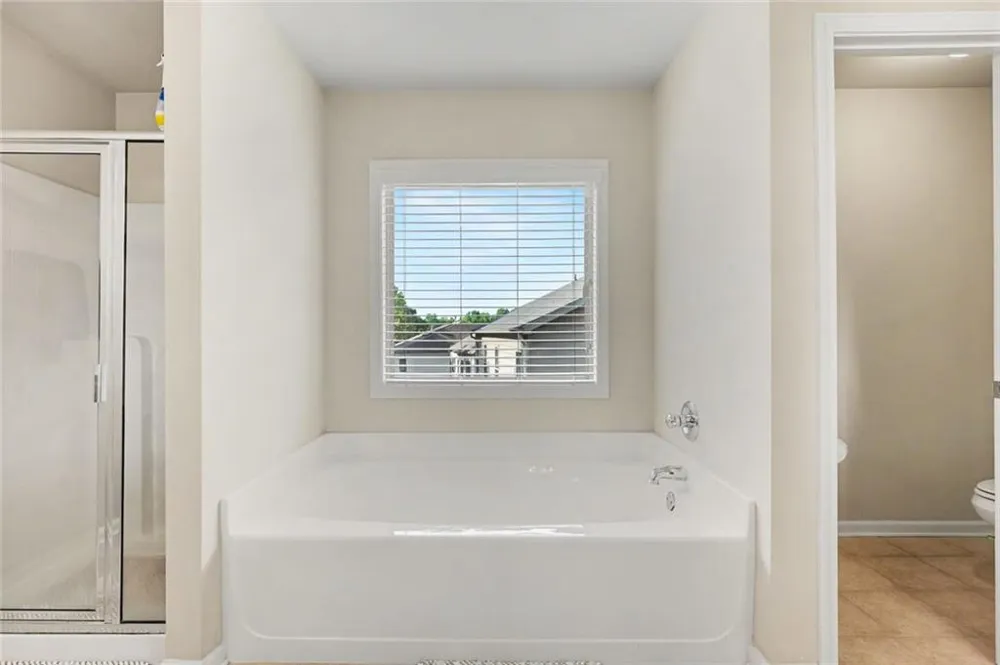 1913 Avondale Court Locust Grove, GA 30248