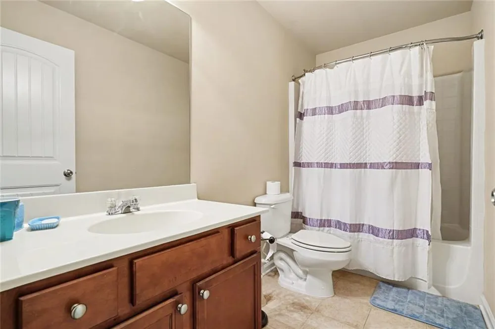 1913 Avondale Court Locust Grove, GA 30248