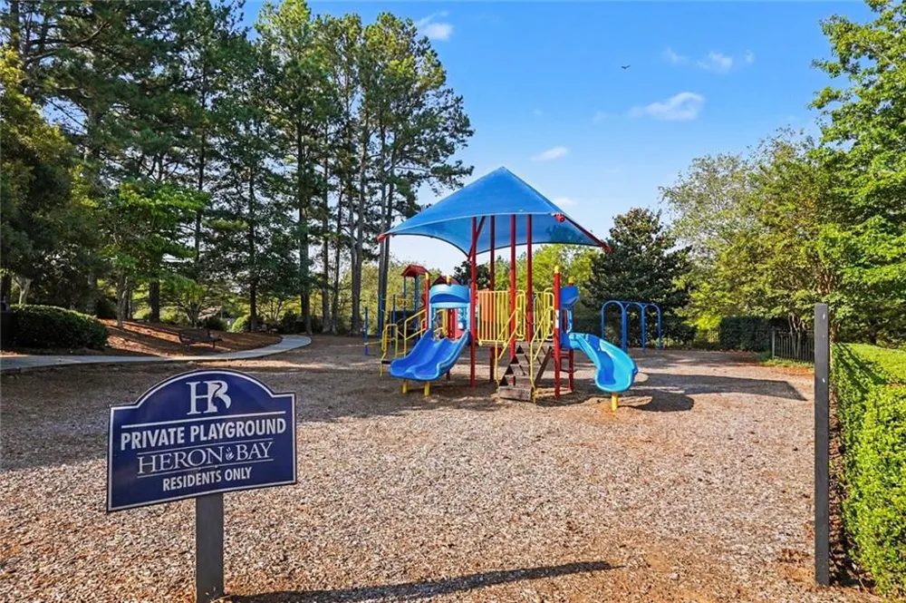 1913 Avondale Court Locust Grove, GA 30248