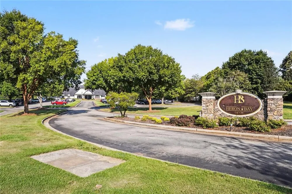 1913 Avondale Court Locust Grove, GA 30248